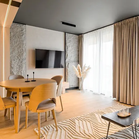Apartment Sloneczna - & Z Widokiem - Bialka Tatrzanska