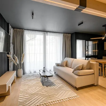 Sloneczna - & Z Widokiem - Apartament
